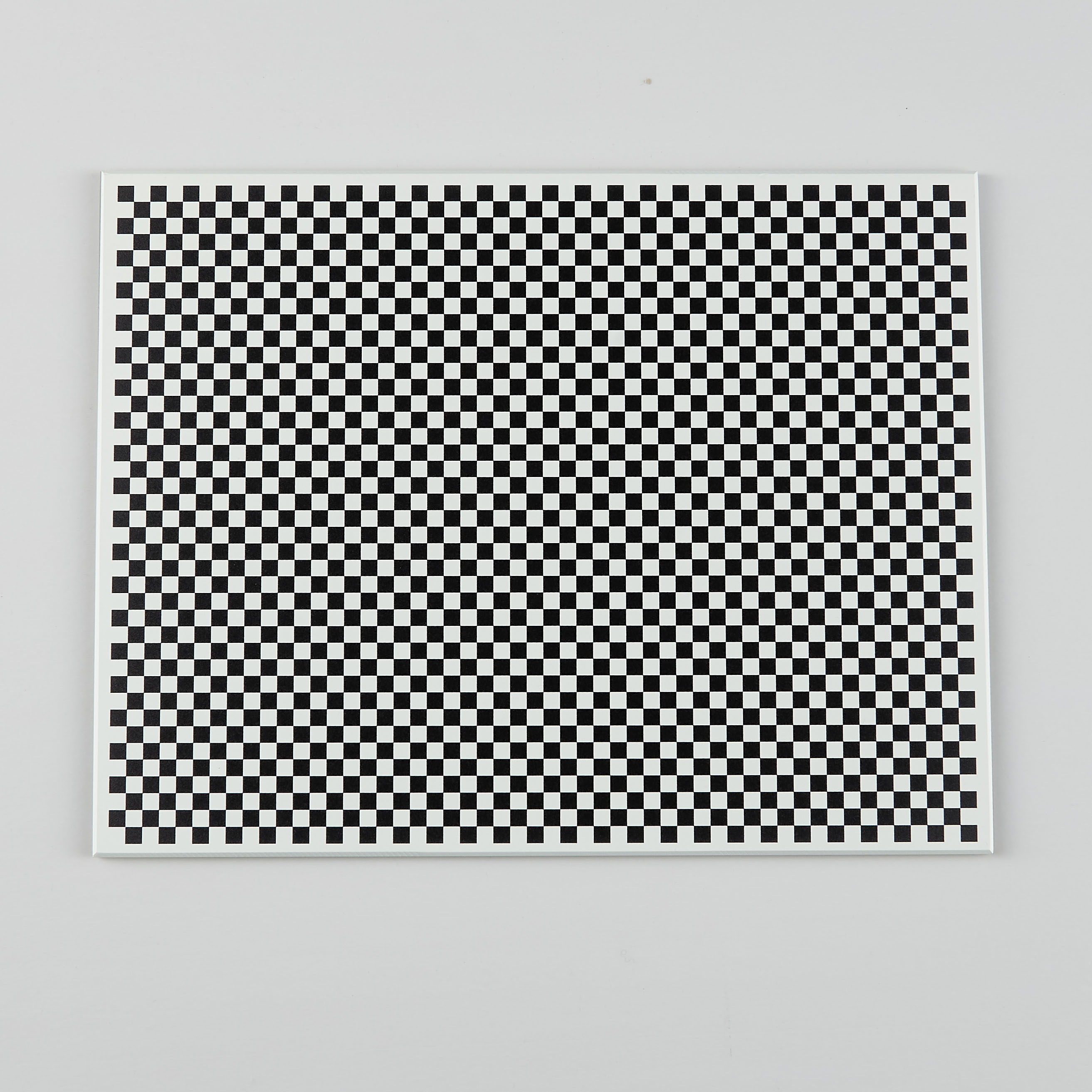 Optikai kalibráló tábla alkalmazása és lehetősége az autóiparban